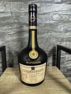 クルボアジェ ナポレオン ファインシャンパーニュ コニャック 古酒 クルボアジェ ナポレオン コニャック(700ml) - Cognac-Expert