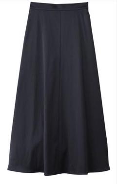 【再入荷！】 シャンブレーサテン 2024AW ebure マーメイドスカート メルカリ - スカート