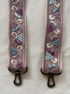 インド綿花柄刺繍 スマホショルダーストラップ