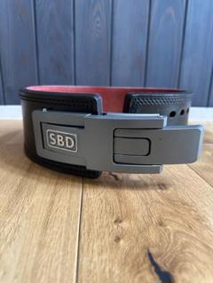 SBD トレーニング・パワーベルト 黒/赤　ほぼ新品 SBD トレーニング・パワーベルト 黒/赤 Mサイズ - メルカリ