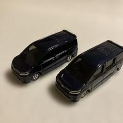 トヨタ Voxy ミニカー 2台セット トヨタ 80系 ヴォクシー ノア カラーサンプルミニカー 2台セット
