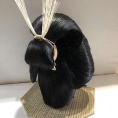 洗い髪、中大サイズ、中古舞踊かつら、日本髪かつら、大衆演劇かつら、ケース付き つぶし島田、中サイズ(黒髪)中古舞踊かつら、 日本髪かつら