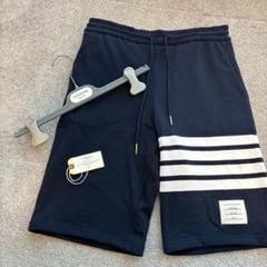 ★ほぼ未使用品★ THOM BROWNE. ストライプ ショートパンツ 水陸両用 ☆ほぼ未使用品☆ THOM BROWNE. ストライプ ショートパンツ 水陸両用