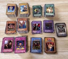 遊戯王 デュエルモンスターズ カードゲーム 176枚 まとめ売り 遊戯王 デュエルモンスターズ 第1期~第2期 ノーマル約600枚 初期