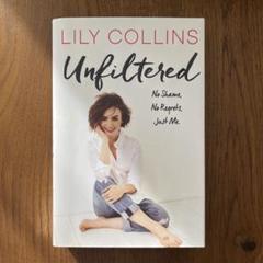 リリーコリンズ 直筆サイン本 Lily Collins 映画 俳優 swau