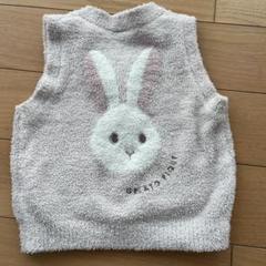 ジェラートピケ　ウサギデザイン ベビーベスト 70-80サイズ 淡いピンク