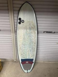 Softech 5'7" ショートボードのサムネイル