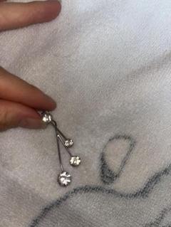 クリスタルピアス　シルバー