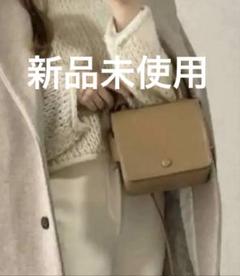 ショルダー付きハンドバッグ