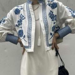 ジャケット・アウター AMERI MEDI VINTAGE FLOWER EMBROIDERY AMERI(アメリ) 23SSMEDI VINTAGE FLOWER SHIRTジャケット