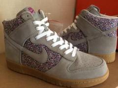 WMNS NIKE DUNK
