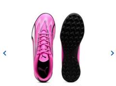 Puma Ultra play TT ピンク サッカートレーニングシューズ 26