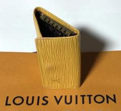 美品LOUIS VUITTON ルイ・ヴィトン☆6連キーケースイエローエピレザー 美品LOUIS VUITTON ルイ・ヴィトン☆6連キーケースイエローエピ