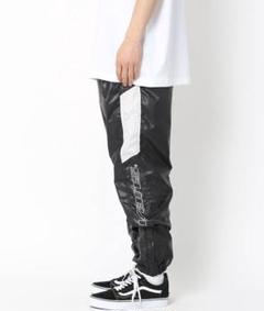 VANSのサムネイル