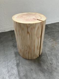 太い丸太スツール(スギ)⑤ スギの丸太スツール | 無垢の木工雑貨 mocori