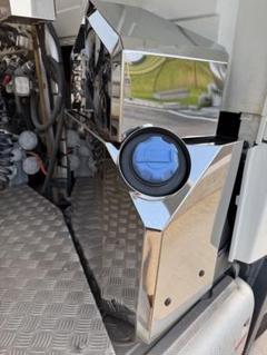 VOLVO ボルボ FH アドブルータンクカバー 美品 VOLVO ボルボ FH アドブルータンクカバー 美品 - メルカリ