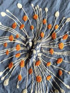 キアロ　トップス　刺繍