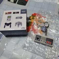 ニンテンドーミュージアム ゲームハードキーホルダー1983-1999 4個セット m57115723228_1.jpg?1729518743