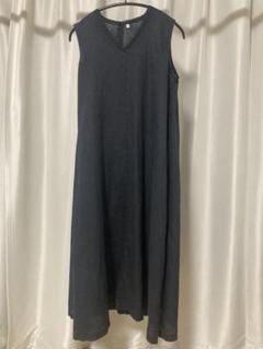 無印良品　リネンノースリーブワンピース