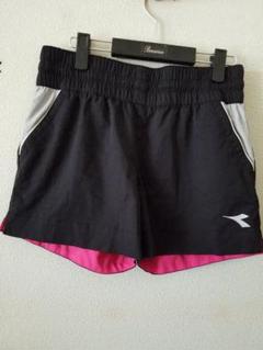 超美。DIADORAランニングショートパンツ