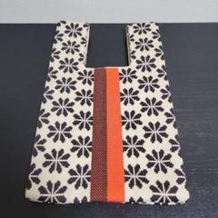 花柄デザインのニットトートバッグ