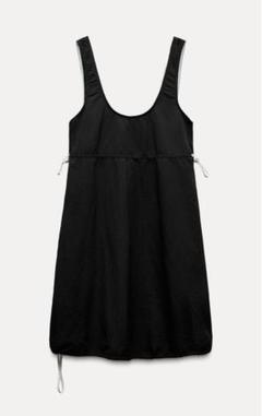 ZARA【新品】xs ナイロンワンピースストッパー ZARA ハートストッパーナイロンワンピース 今期新作 Lサイズ