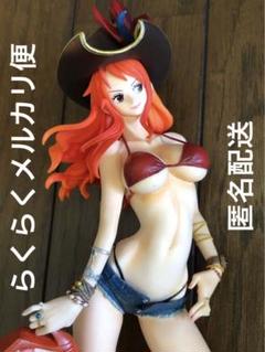 ワンピース フィギュア　FLAG DIAMOND SHIP ナミのサムネイル
