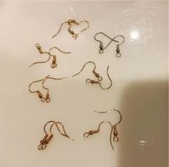 1 ニッケルフリー ゴールドフックピアス