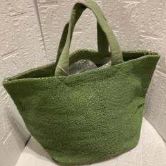 新品美品かごバッグ グリーン編み込みトート