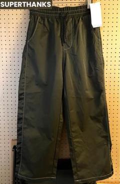 新品　SUPERTHANKS カーキ　ワイドパンツ　サイズM スーパーサンクスのサムネイル
