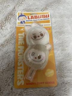 LABUBU ぬいぐるみペンダント SEAFOOD BALLS