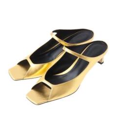 新品未使用】CLANE OPEN TOE SQUARE MULES - メルカリ