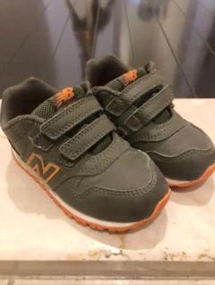 ニューバランス スニーカー