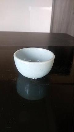 李朝　初期伊万里　瓢形筋花文　染付花器　砂高台　完品最終値段 李朝期 白磁染付け 草花文 八面取り 徳利 乳瓶 検 朝鮮陶磁酒器高麗