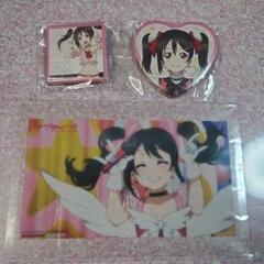 ラブライブ　μ's　矢澤にこ　5th　ガチャ　ハート型缶バッジ　ブロマイド