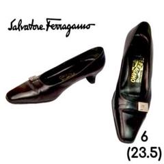 Ferragamo パンプス ガンチーニ ロゴ バックル プレート 金具 黒