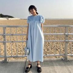 【美品】ロージーモンスター　Vネックミニフリルパフワンピース　ブラック 美品❗)ロージーモンスターVネックミニフリルパフワンピース