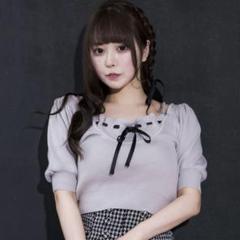 pium フリルキャミレイヤードニットトップス ピンクベージュ フリルキャミレイヤードニットトップス – pium