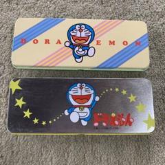非売品】小学館 ドラえもん鈴バッジ