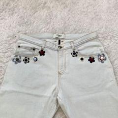 ［美品］現行タグ　フェンディ　フラワースタッズ　デニムパンツ　ジーンズ　38