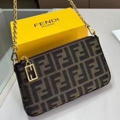 未使用♡FENDI FFロゴプリント タイトスカート♡お値下げしました！ Fendi ロゴパターンタイトスカート ff柄 36サイズ(Sサイズ