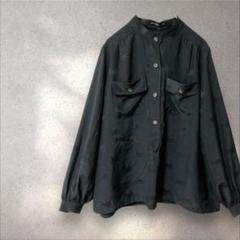 Eleganceアイ【F】ノーカラーシャツ トップス 黒 長袖 馬車柄 ゆったりのサムネイル