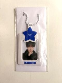 nct 127 ドヨン キーホルダーモメンタムイリチル ヘアクリップ