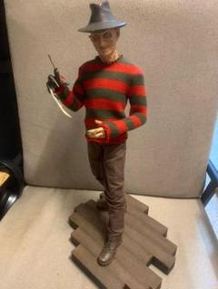 エルム街の悪夢  Sideshow フレディ・クルーガー  スタチュー エルム街の悪夢 Sideshow フレディ・クルーガー スタチュー