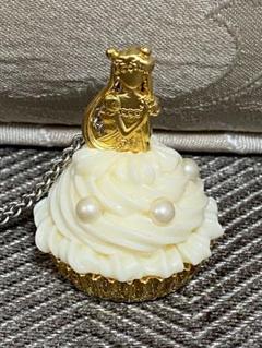 セーラームーン Q-pot. プリンセスムーンカップケーキネックレス
