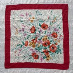 【新品】pierre cardin 花柄スカーフ Pierre Cardin 花柄スカーフ 約88 x 88cm - メルカリ