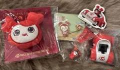 twice チェヨン　バッグチャーム & トレカ セット Amazon.co.jp: TWICE チェヨン ポップアップストア バッグ