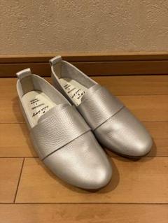 OURHOME エナメルレザーのローファーシューズ　 22.5 アワーホーム 美品】OURHOME エナメルレザーのローファーシューズ 25.0cm