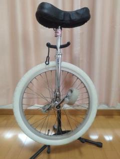 MYZ　ミズ　一輪車　中古　20インチ　＋　延長ポスト MYZ ミズ 一輪車 中古 20インチ ＋ 延長ポスト - メルカリ