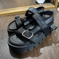 新品 Alpinus ハイソールレザーサンダル Sサイズ ブラック Alpinus（アルピナス）の「Alpinus - High Sole Sandals/ハイ